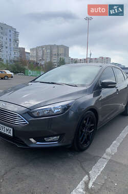 Седан Ford Focus 2016 в 