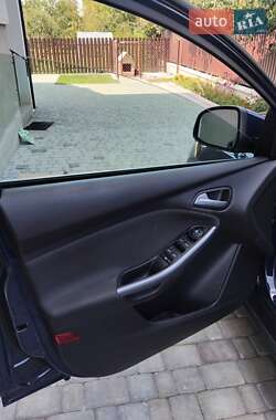 Универсал Ford Focus 2012 в 