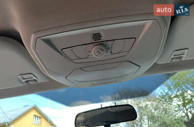Седан Ford Focus 2014 в 