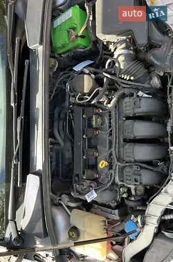Седан Ford Focus 2014 в 