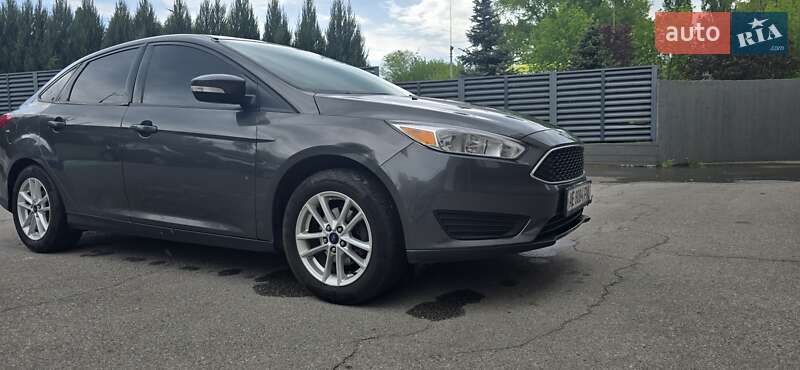 Седан Ford Focus 2015 в Днепре