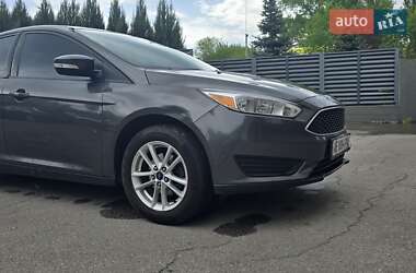 Седан Ford Focus 2015 в 