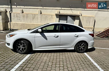 Седан Ford Focus 2015 в 