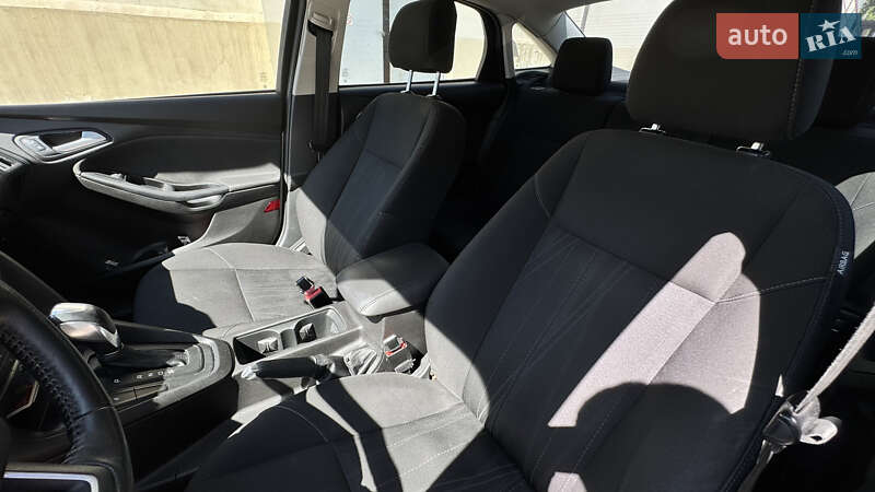 Седан Ford Focus 2015 в Львове фото 14 Седан Ford Focus 2015 в Львове