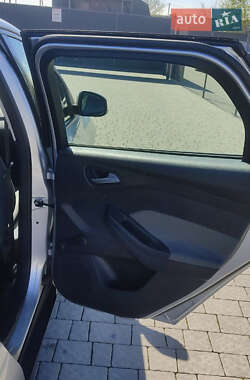 Универсал Ford Focus 2012 в 