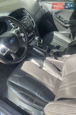 Седан Ford Focus 2013 в 