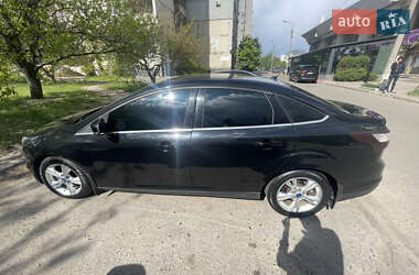 Седан Ford Focus 2013 в 