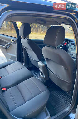 Универсал Ford Focus 2010 в 