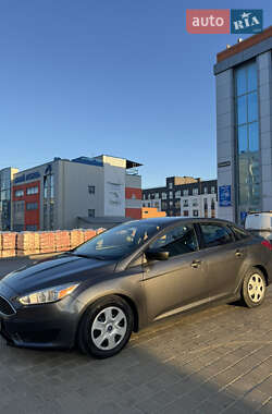 Седан Ford Focus 2016 в 