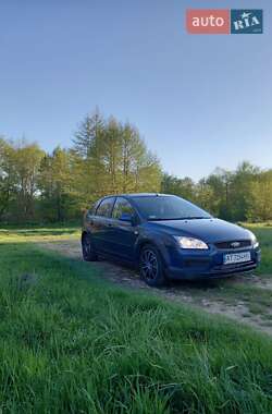 Хэтчбек Ford Focus 2007 в 
