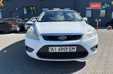 Хетчбек Ford Focus 2011 в 