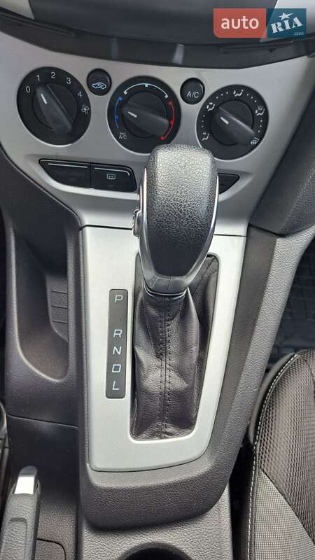 Седан Ford Focus 2014 в Киеве