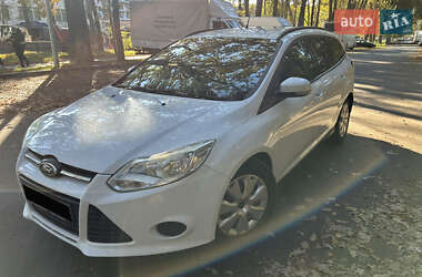 Универсал Ford Focus 2012 в 