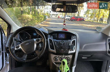 Универсал Ford Focus 2012 в 