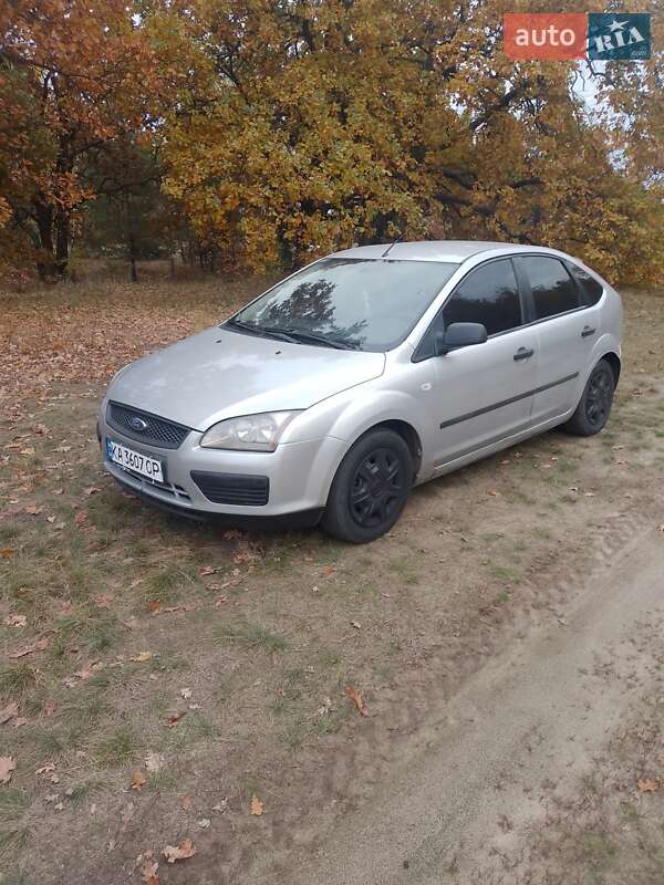 Хэтчбек Ford Focus 2007 в Киеве