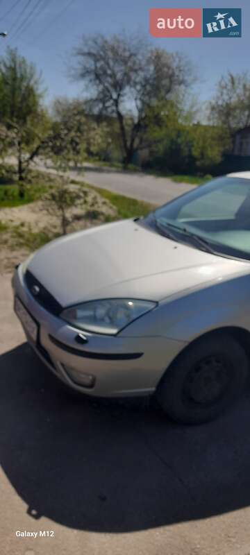 Хетчбек Ford Focus 2004 в Охтирці