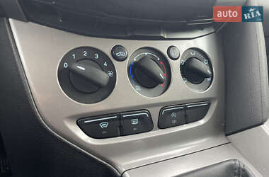 Универсал Ford Focus 2012 в 