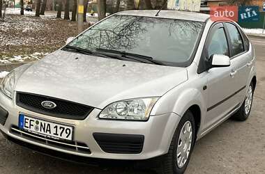 Хэтчбек Ford Focus 2006 в 