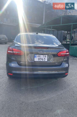 Седан Ford Focus 2018 в 
