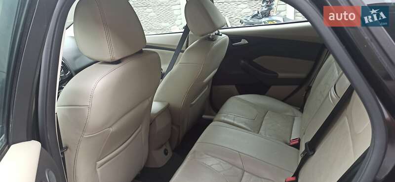 Хэтчбек Ford Focus 2013 в Умани