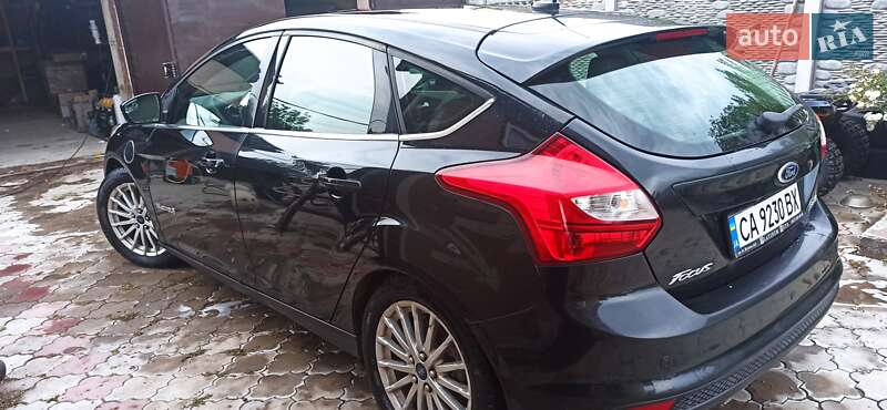 Хэтчбек Ford Focus 2013 в Умани