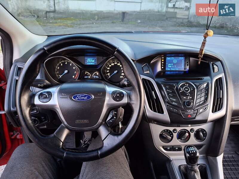 Універсал Ford Focus 2011 в Полтаві