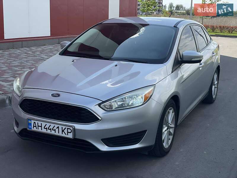 Седан Ford Focus 2015 в Дніпрі