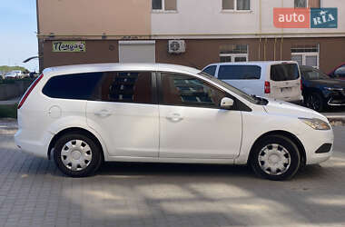 Универсал Ford Focus 2010 в 
