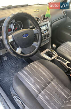 Универсал Ford Focus 2010 в 