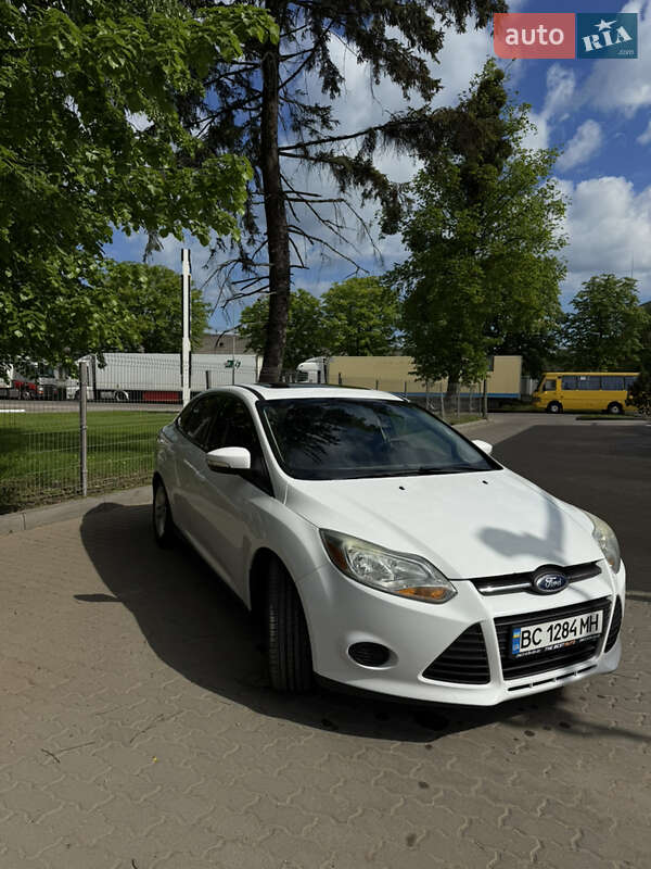 Седан Ford Focus 2014 в Каменке-Бугской