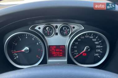 Хэтчбек Ford Focus 2009 в 