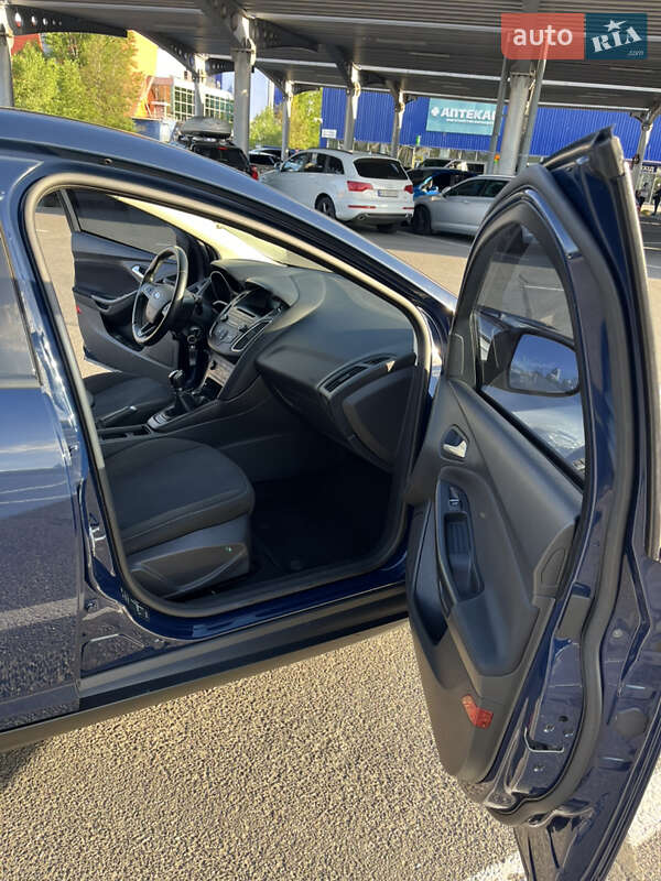 Седан Ford Focus 2018 в Киеве
