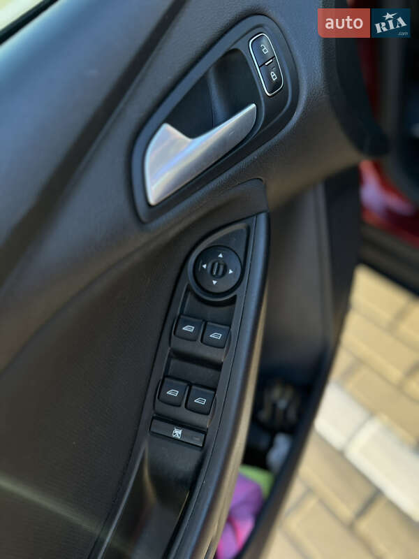 Седан Ford Focus 2016 в Тернополе