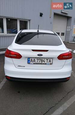 Седан Ford Focus 2017 в 