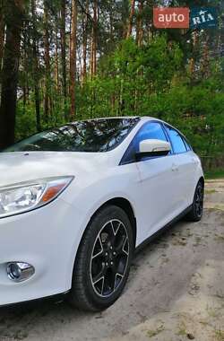 Хэтчбек Ford Focus 2014 в 