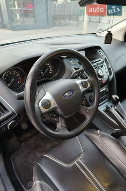 Універсал Ford Focus 2011 в 