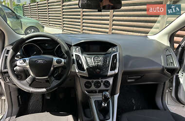 Универсал Ford Focus 2012 в 