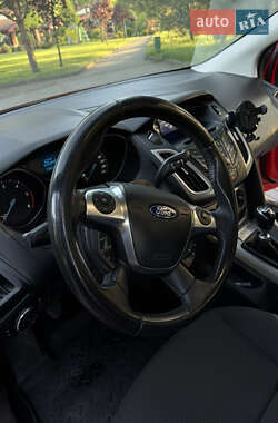Универсал Ford Focus 2011 в 