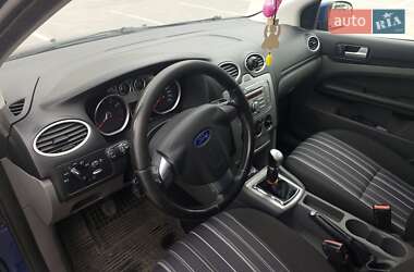 Хэтчбек Ford Focus 2008 в 
