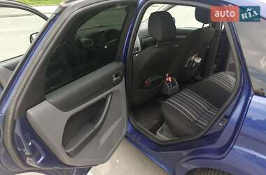 Хэтчбек Ford Focus 2008 в 