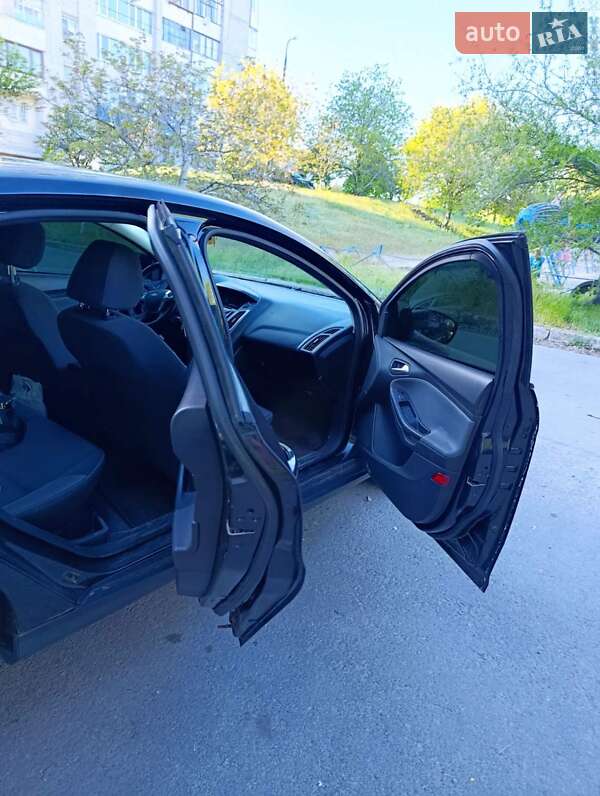 Седан Ford Focus 2012 в Запорожье фото 8 Седан Ford Focus 2012 в Запорожье