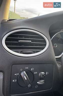 Універсал Ford Focus 2009 в 