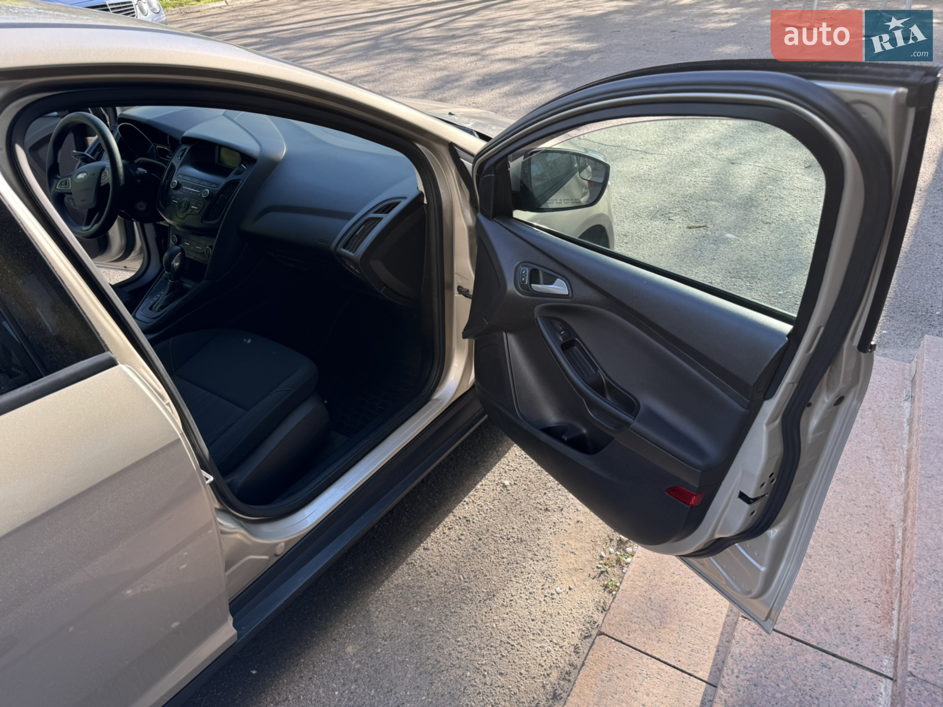 2018 Ford Focus - мініатюра 9