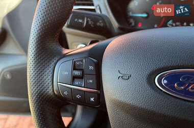 Хетчбек Ford Focus 2021 в 