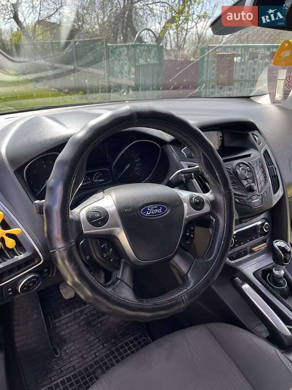 Универсал Ford Focus 2011 в Волочиске