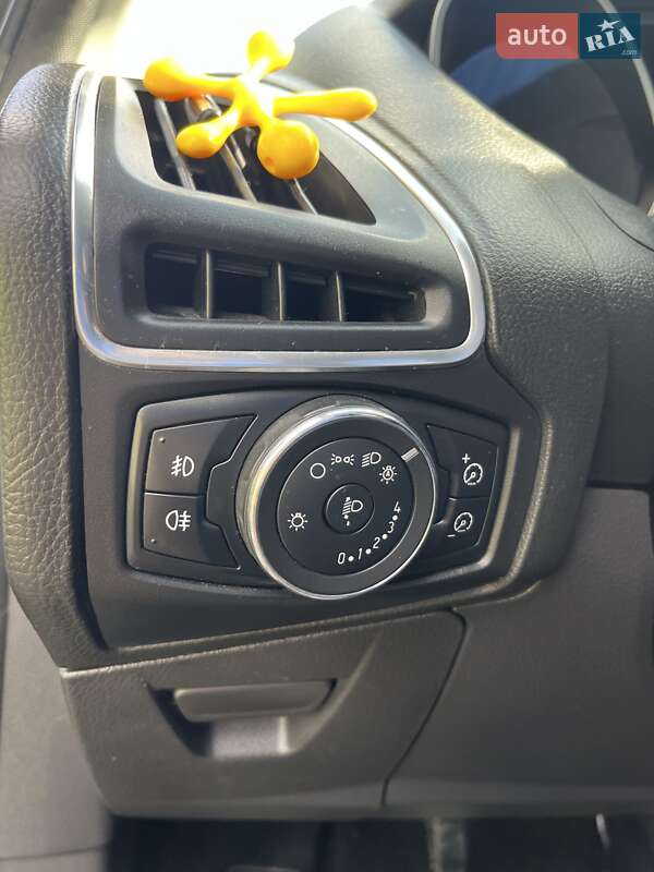 Универсал Ford Focus 2011 в Волочиске