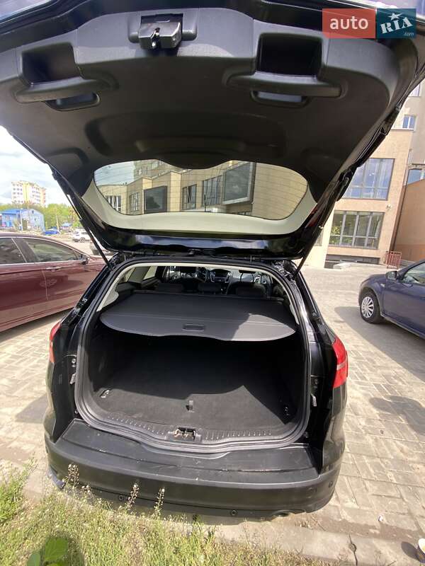 Универсал Ford Focus 2015 в Черновцах