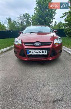Седан Ford Focus 2014 в 