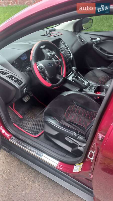 Седан Ford Focus 2014 в Києві