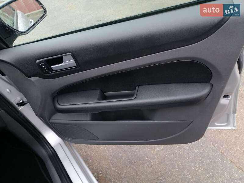 Универсал Ford Focus 2007 в Малине фото 14 Универсал Ford Focus 2007 в Малине